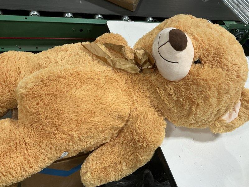 Condition photo showing Good Condition for MorisMos 47inch Giant Teddy Bear Stuffed Animal 4ft, Large Teddy Bear Plush, Big Stuffed Bear Gifts for Kids, Girls, Girlfriend, Women on Baby Shower, Valentine, Christmas, Birthday (Light Brown Light Brown 4 ft