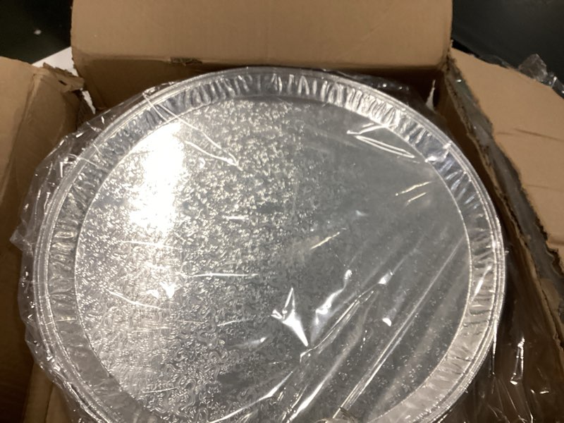 Condition photo showing Good Condition for Roponan 15 Pack Serving Platters 16”, Large Disposable Aluminium Foil Serving Trays for Parties, Sil