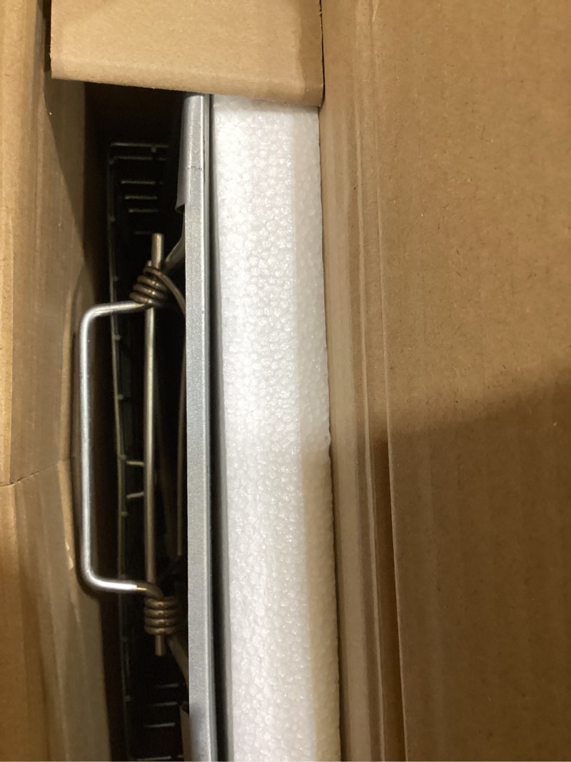 Condition photo showing Good Condition for vevor live animal cage trap, 31" x 10" x 12" humane cat trap galvanized iron, folding animal trap with handle for rabbits, stray cats, squirrels, raccoons, groundhogs and opossums