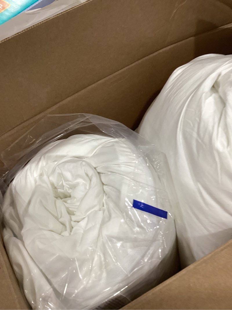 Condition photo showing New/Like New for Casper Original Pillow for Sleeping, King, White, Two Pack King Two Pack