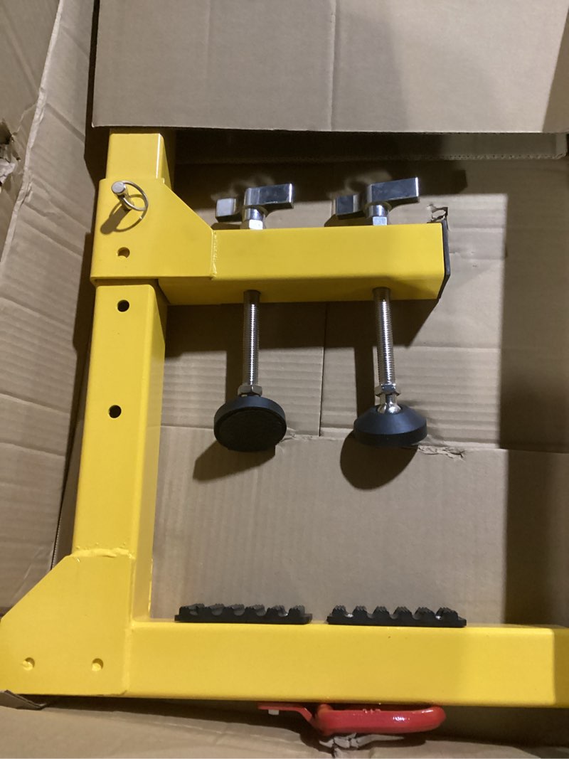 Condition photo showing Good Condition for medium-sized reusable anchor buckle tool,anchor clip - for hanging items; non-penetrating rail anchor clip, adjustable width portable anchor, drill-free roof anchor, reusable anchor clip tool