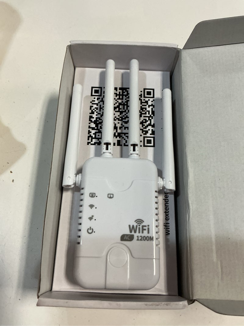 Condition photo showing Good Condition for 2026 WiFi Extenders Signal Booster for Home Long Range Up to 1900 Sq Ft,45 Devices,1.2Gbps Home Signal Booster, Dual Band 2.4GHz,Internet WiFi Booster,WiFi Repeater with Ethernet Port,Quick Setup.