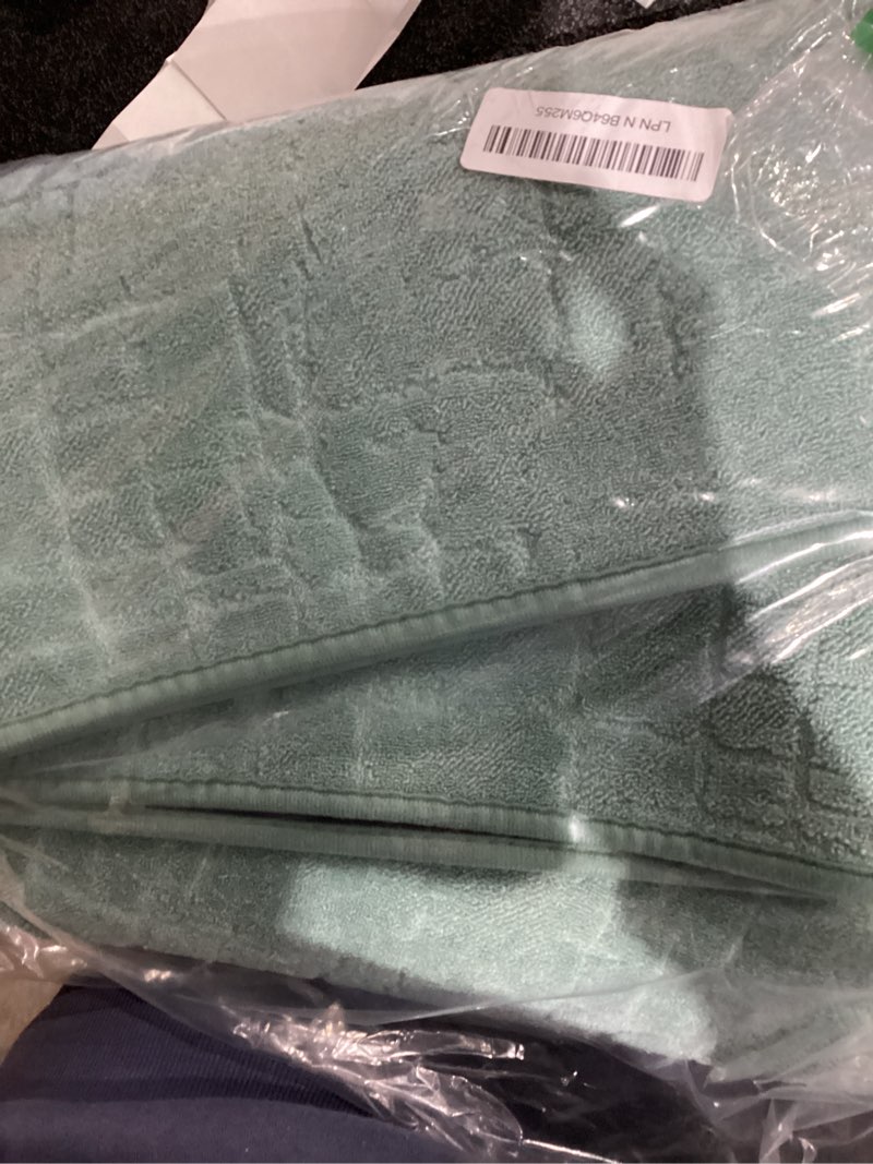 Condition photo showing Good Condition for AMOAMI-Bath Mat-Absorbent Quick Dry Bathroom Floor Mats-Washable Rubber Backing Bath Mats for Bathroom Rugs Fit Under Door-Bath Rug for in Front of Sink Bathtub Shower Room, Moss 24''x48'' Moss 24''x48''(Rectangular)