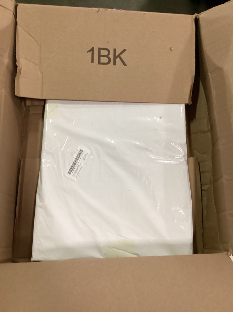 https://lotting-media.assets.bidfta.com/lotting_b31342d5-cb9d-49cf-bd87-d118ce1ec22d