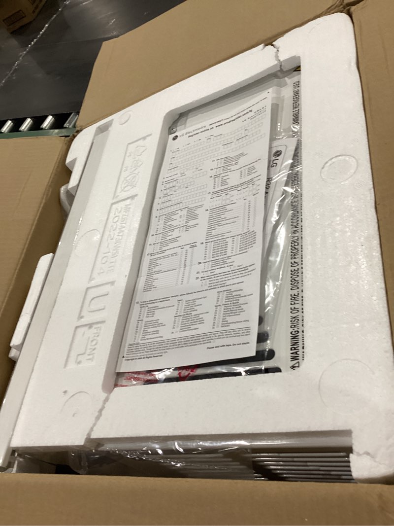 Condition photo showing Good Condition for LG 5000 BTU Window Air Conditioners [2023 New] Easy Mechanical Control Ultra-Quiet Compact-size Cools Washable Filter 150 Sq.Ft. for Small Room AC Unit air conditioner Easy Installation White LW5023