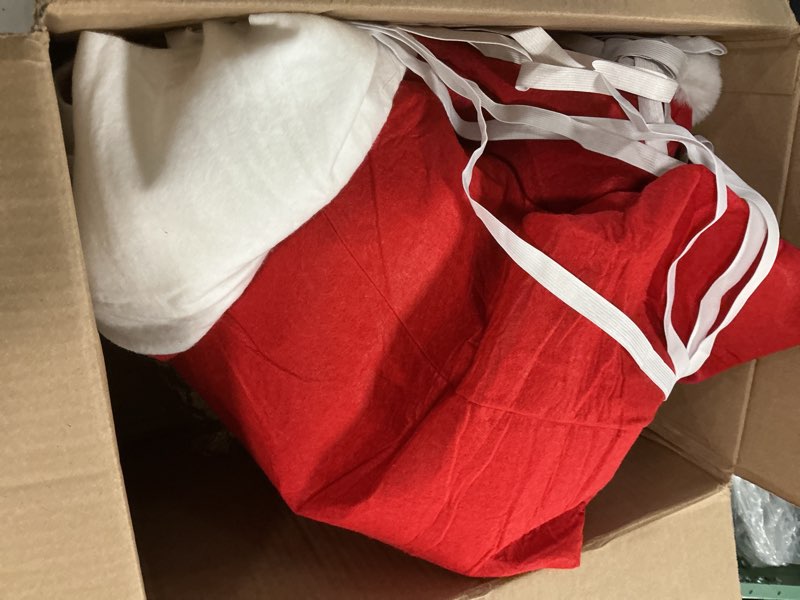 Condition photo showing Good Condition for Buryeah 2 Pcs 16.40 ft Large Christmas Car Decoration Santa Claus Hat and Cute Beard Outdoor Car Covers Christmas Golf Cart Costume Auto Accessories Felt Santa Claus Kit Xmas Gift Set for Cars