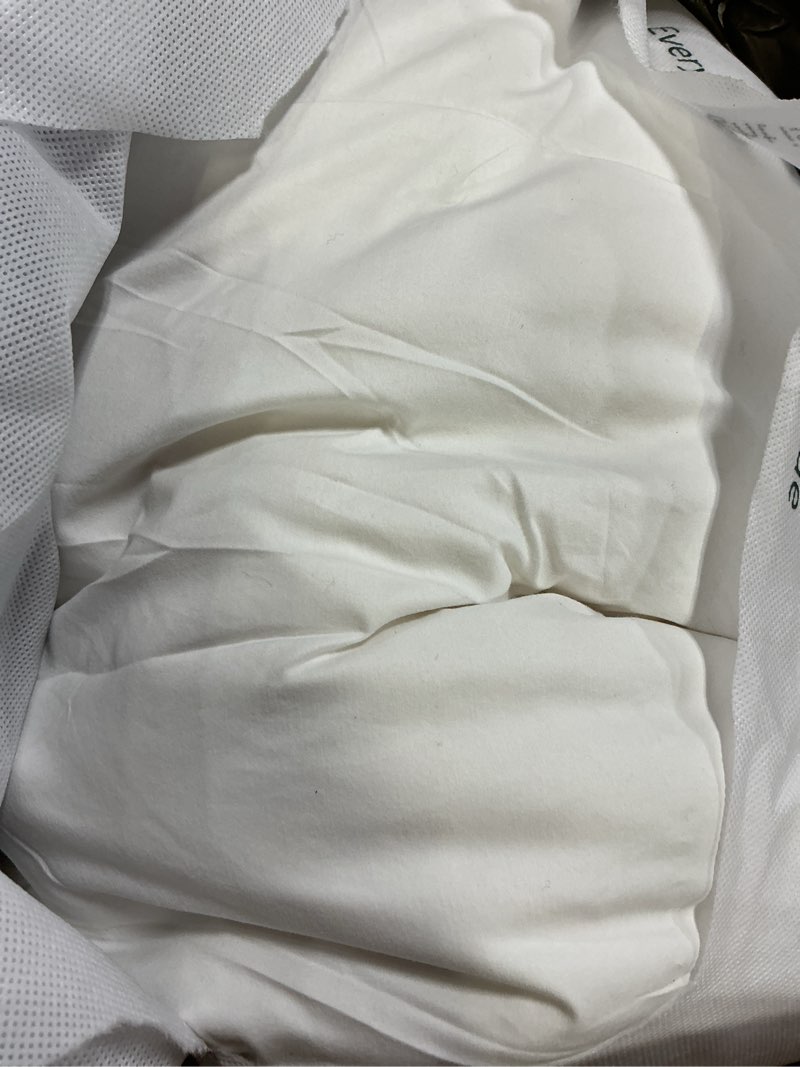 Condition photo showing As Is for Noiseless Queen Size Down Comforter,Medium Weight All-Season Duvet Insert with 8 Loops,Luxury Bedding Comforter, White,90"x90" White-all Season Queen 90*90