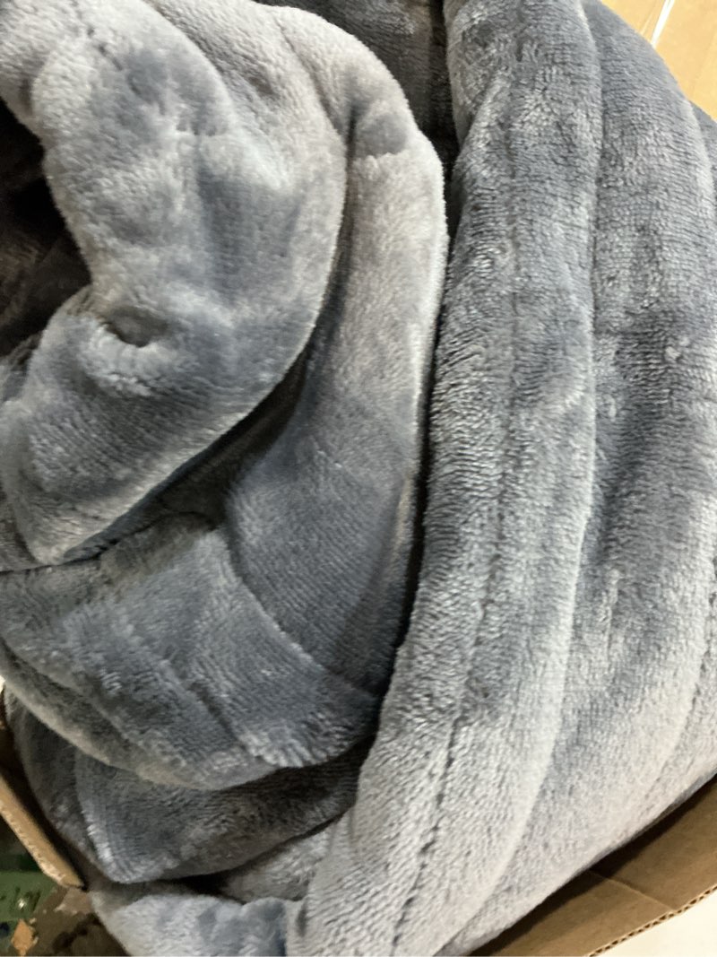 Condition photo showing Good Condition for greenoak Wearable Heated Throw Blanket Electric Shawl - Heated Robe Poncho Blanket Hoodie for Adult, Winter Gifts for Mom Grey 50"X70"