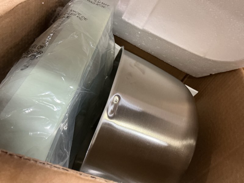 Condition photo showing Good Condition for 5.2qt dough maker with weighting, electric dough maker with ferment function, face-up touch panel, 304 stainless steel, green