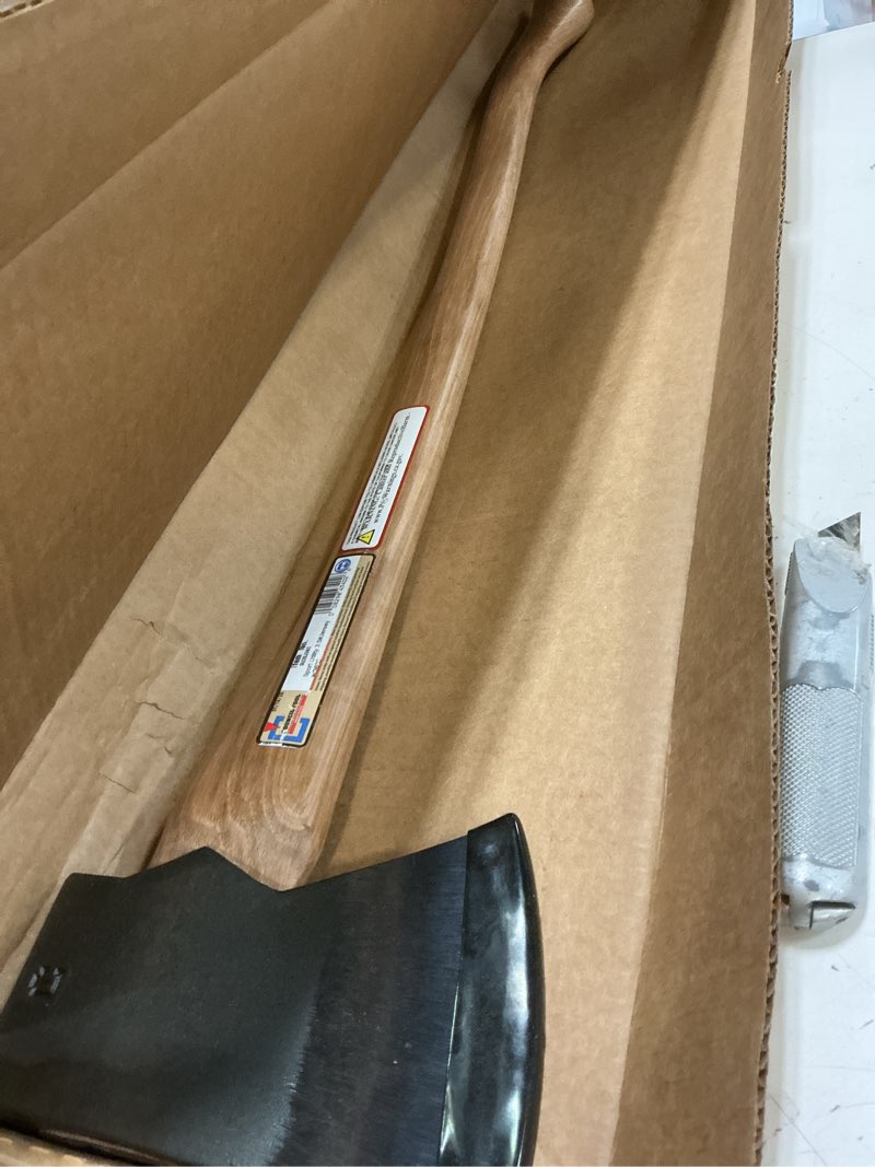 Condition photo showing Good Condition for COUNCIL TOOL Jersey Axe - 3.5 lbs Felling Axe with 36" Curved Wooden Handle & Sport Utility Finish - SU35J36C