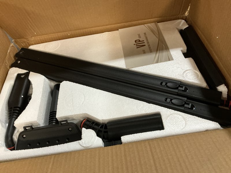 Condition photo showing Good Condition for Steam Cleaner with 24-Piece Attachments, Multipurpose Steamer Mop for Home, Floor, Car, Grout, Tile, Furniture, Carpet, Couch, Window, Wall, Upholstery, Oven Grease, Canister, 1.5L Tank White