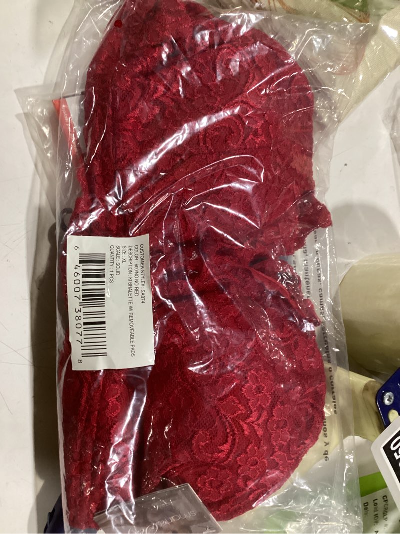 Condition photo showing Good Condition for RED (SIMILAR TO STOCK PHOTO)Smart & Sexy Signature Lace Deep V, Wireless Bralette for Women, available in Multi Packs