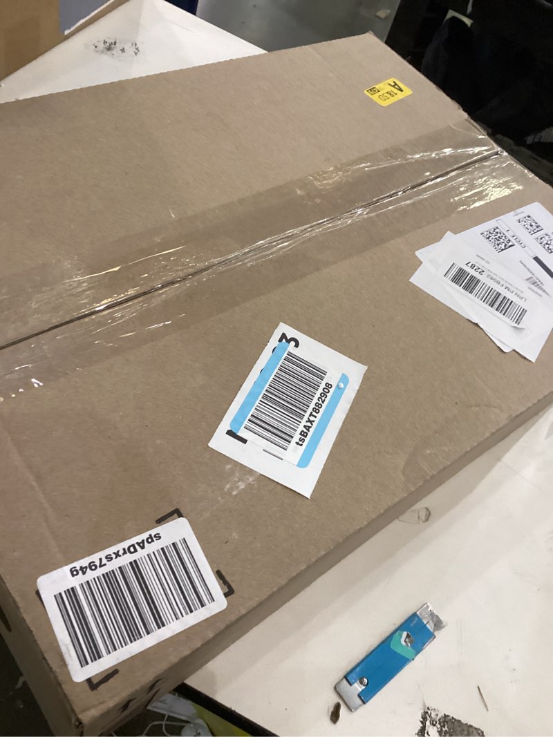 Condition photo showing New/Like New for Headlight