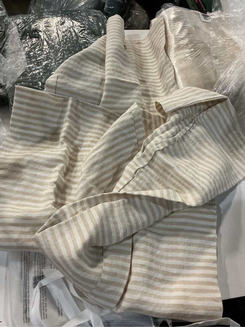 Condition photo showing Good Condition for european linen stripe pillowcases set, king, natural/white stripe