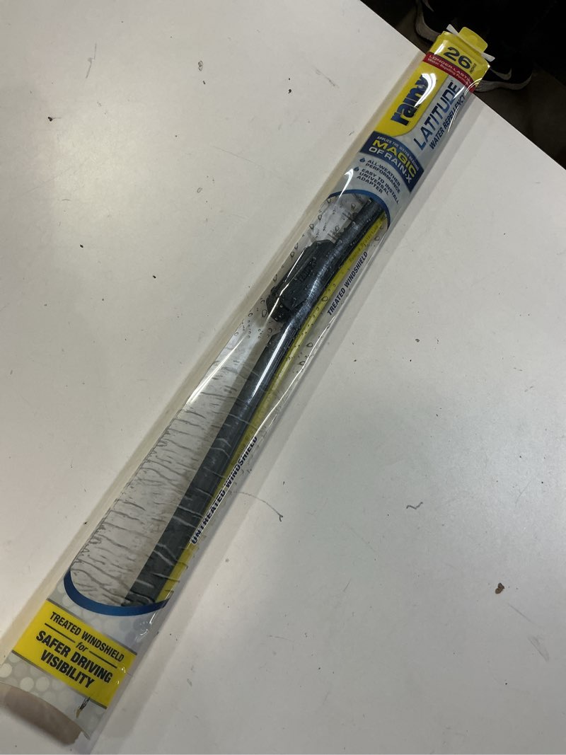 Condition photo showing Good Condition for rain-x 5079281-2 latitude 2-in-1 wiper blades, 26 inch windshield wipers (pack of 1), automotive replacement windshield wiper blades with patented rain-x water repellency formula 26" latitude