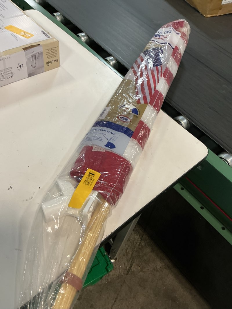 Condition photo showing As Is for independence flag 2.5 ft x 4ft us nylon banner set