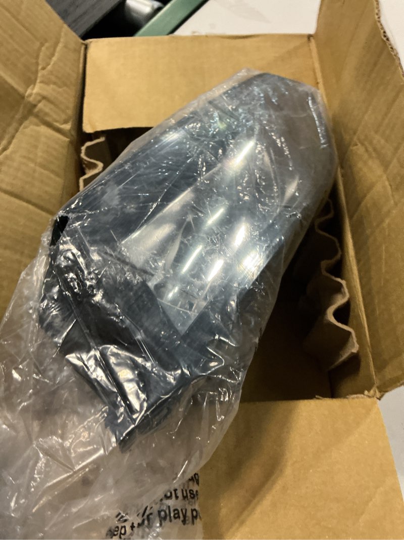 Condition photo showing Good Condition for tyc 19-6257-00 fog light assembly right-side compatible with 2018-2020 volkswagen atlas