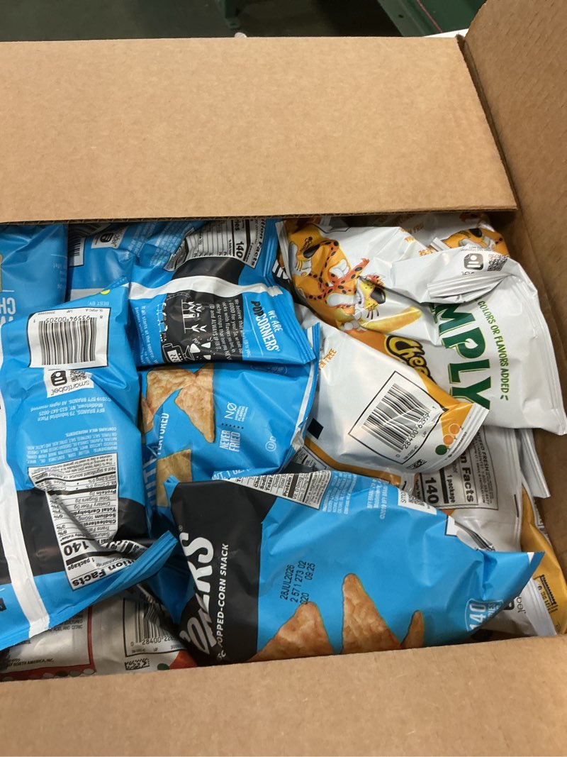Condition photo showing New/Like New for (Best by DEC/16/2025) Frito Lay White Cheddar Snacks Favorites Variety Pack (Pack of 36) NEW White Cheddar Favorites 36 Count (Pack of 1)