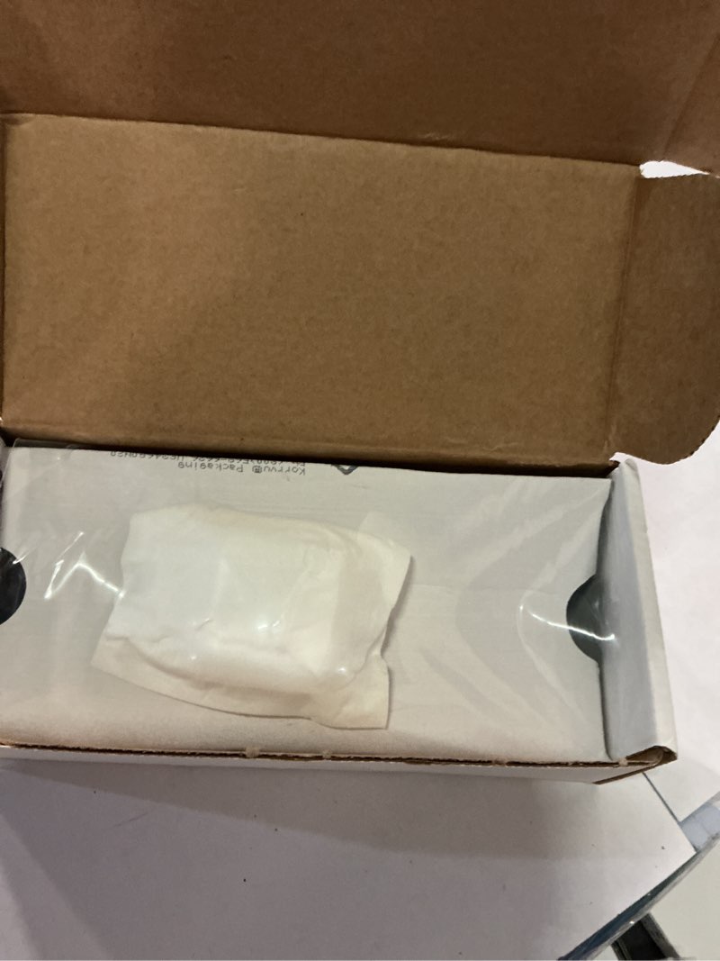 Condition photo showing Good Condition for apple airpods 4 with active noise cancellation (renewed)