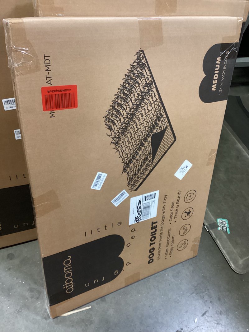 Condition photo showing New/Like New for Dog Grass Pad with Tray, 31×21in Medium Litter Box, 2×Grass Pad for Dogs Potty Washable, Thick Soft Odor-Free Hemmed Dog Pee Grass, Indoor Potty Training Balcony M 31"×21" for 10-30lb dog