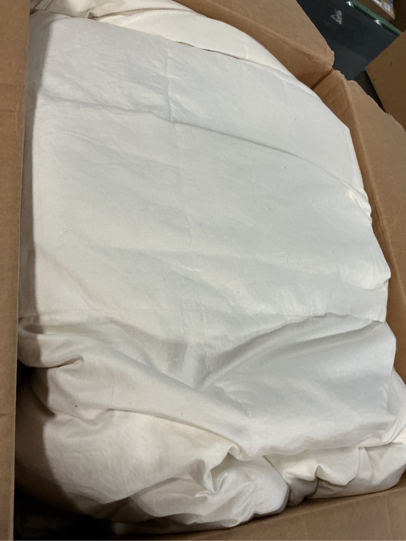 Condition photo showing As Is for quince premium down comforter, king/cal king, down