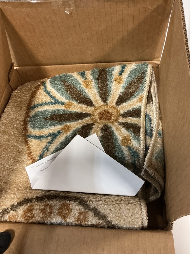 Condition photo showing Good Condition for Maples Rugs Reggie Floral Kitchen Rug - Made in USA - Washable, Non Slip Indoor Carpet for Entryway, Foyer, Kitchen, and Bathroom, 1'8 x 2'10, Beige 2'10" x 1'8" (Rectangular) Beige