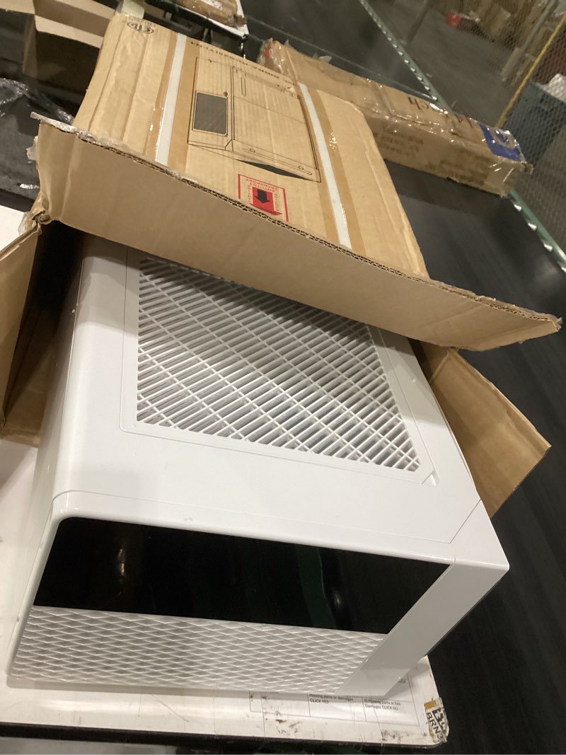 Condition photo showing Good Condition for dehumidifier