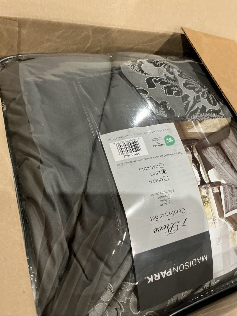 Condition photo showing Good Condition for madison park bellagio cozy comforter set - luxurious jaquard traditional damask design, all season down alternative bedding with matching shams, decorative pillow, king(104"x92") , grey 7 piece bellagio grey king