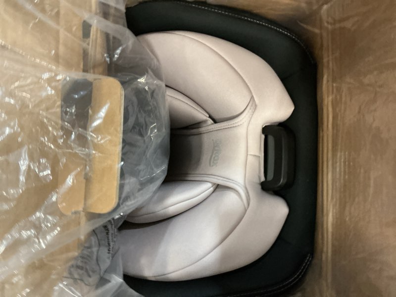 Condition photo showing Good Condition for britax poplar s convertible car seat, 2-in-1 car seat with slim 17-inch design, clicktight technology, sand onyx poplar s sand onyx 2.0