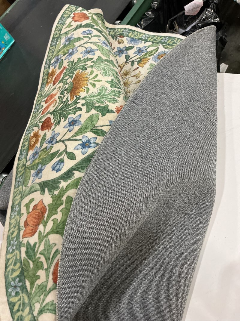 Condition photo showing As Is for Round Rug 6ft Grass Green Washable Floral Circle Rug,Vintage Boho Botanical Round Area Rugs, Non-Slip Soft Low-Pile Circular Carpet for Bedroom,Kids Room,College Dorm,Home Decor 6' (Round) Grass Green