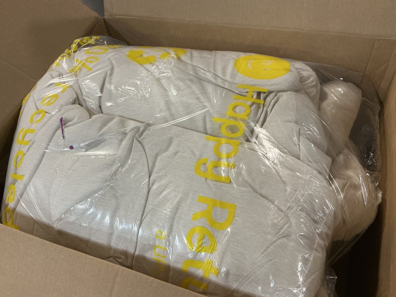 Condition photo showing Good Condition for Bedsure King Size Comforter Set - Beige King Comforter Set, Soft Bedding for All Seasons, Cationic D