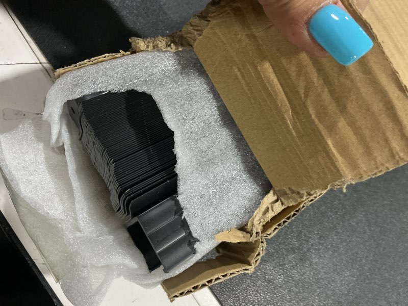 Condition photo showing Good Condition for 100% Privacy 1" Vinyl Cordless Mini Blinds for Indoor Windows,L-Shaped Blades Horizontal Room Darkening & Light Filtering shutters for Home 19.5" WX36 H Black Black 19.5"W x 36"H