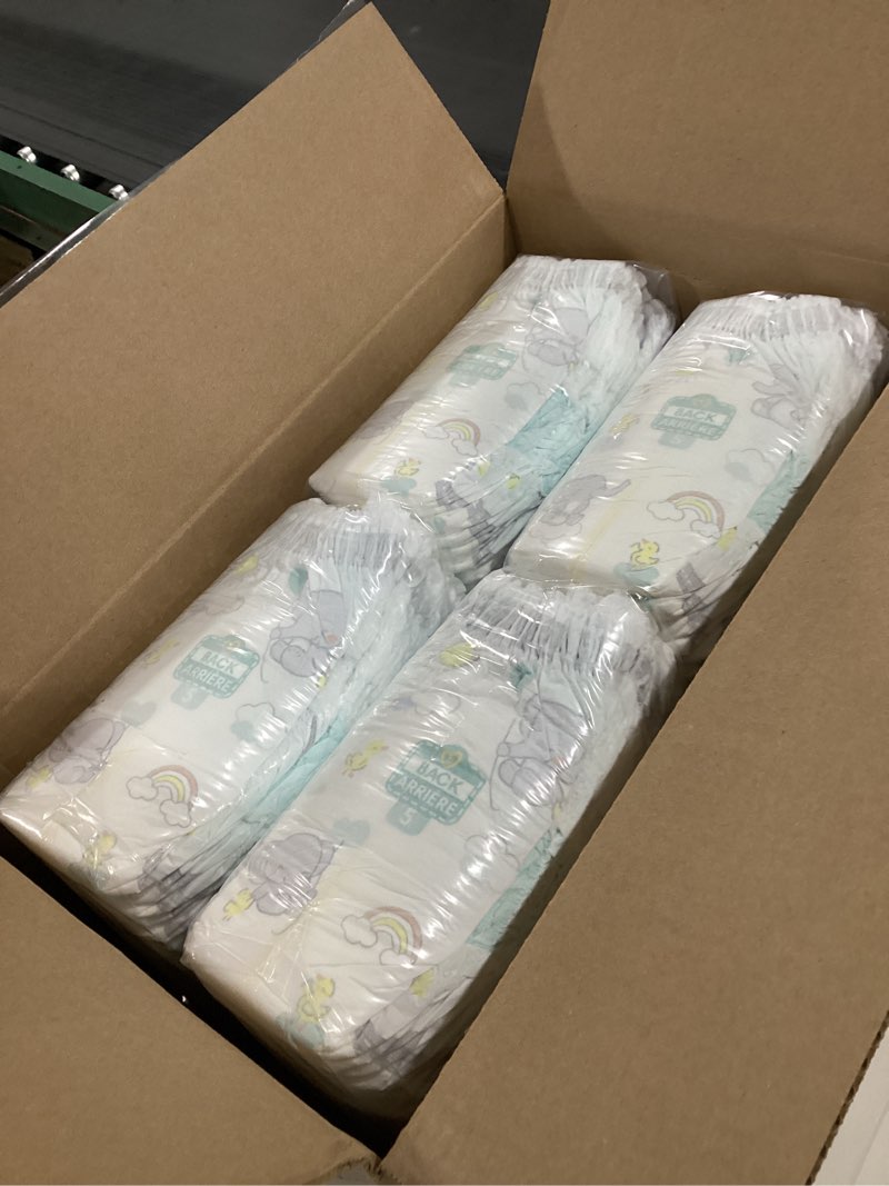 Condition photo showing New/Like New for Pampers swaddlers size 5 116 diapers 