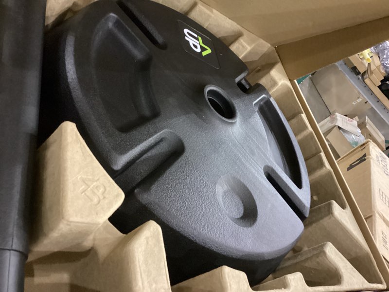 Rotating skateboard stand