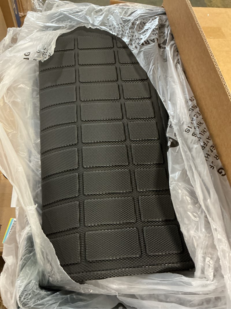 Condition photo showing Good Condition for Floor Mats Compatible with Toyota Camry 2002-2006,All Weather Protection Duarble TPE Cargo Liner with Backrest Mats Accessories Compatible with Toyota Camry 2002 2003 2004 2005 2006 For Camry 2002-2006