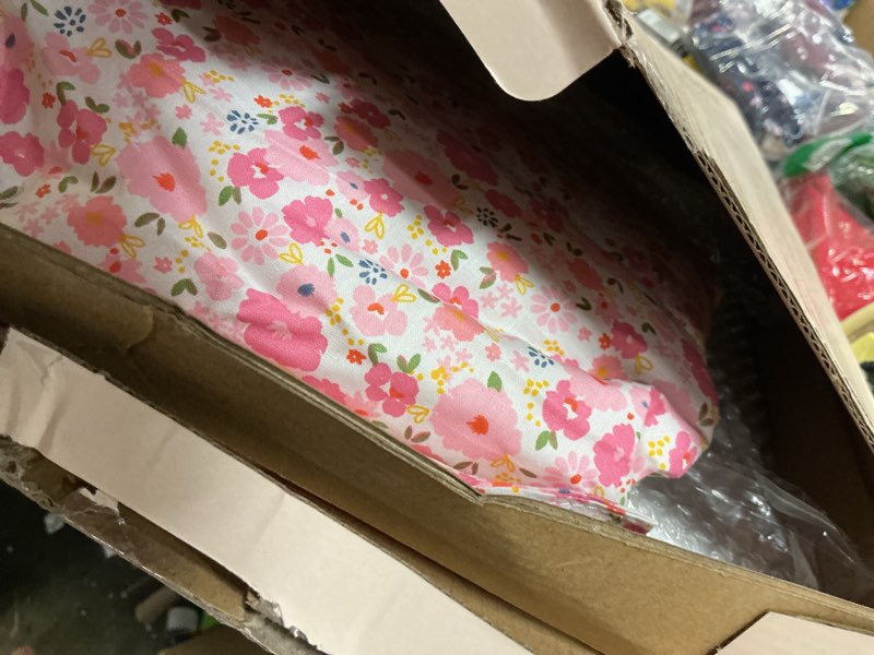 Condition photo showing Good Condition for ROBOTIME Wooden Baby Doll Crib, Doll Cradle Bed for 18-24 Inch Dolls, Baby Doll Crib Set with Blanket and Pillow, Toy Doll Bed for Girls Ages 3+ Pink