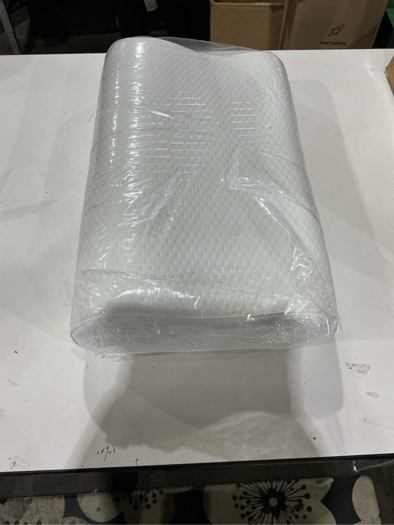 Condition photo showing Good Condition for Tempur-Pedic TEMPUR-Ergo Neck Pillow, Large Profile, White High Profile 1