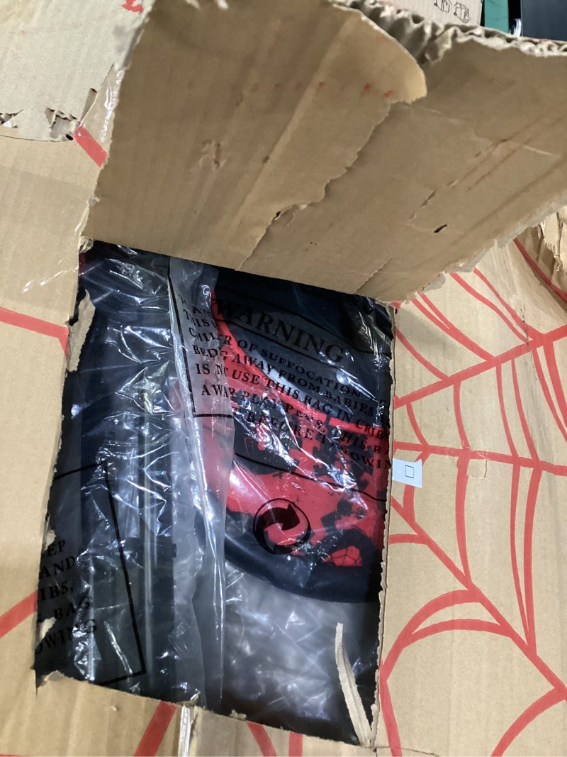 Condition photo showing Good Condition for marvel spider man table & chairs set