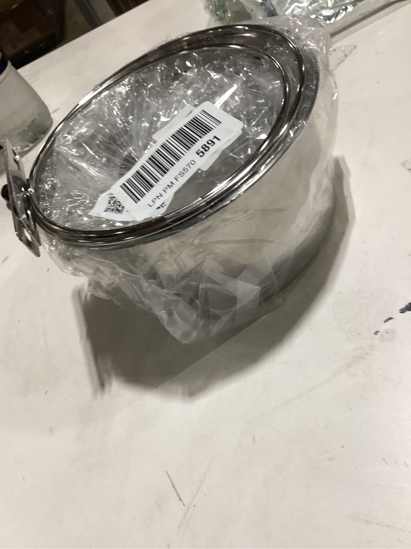 Condition photo showing Good Condition for Dog Crate Water Bowl No Spill, 2 Pack Stainless Steel Large Dog Bowls, Hanging Dogs Kennel Water and Food Bowls for Crate Cage?Metal Feeder Dish Coop Cup for Medium Large Dogs Pets