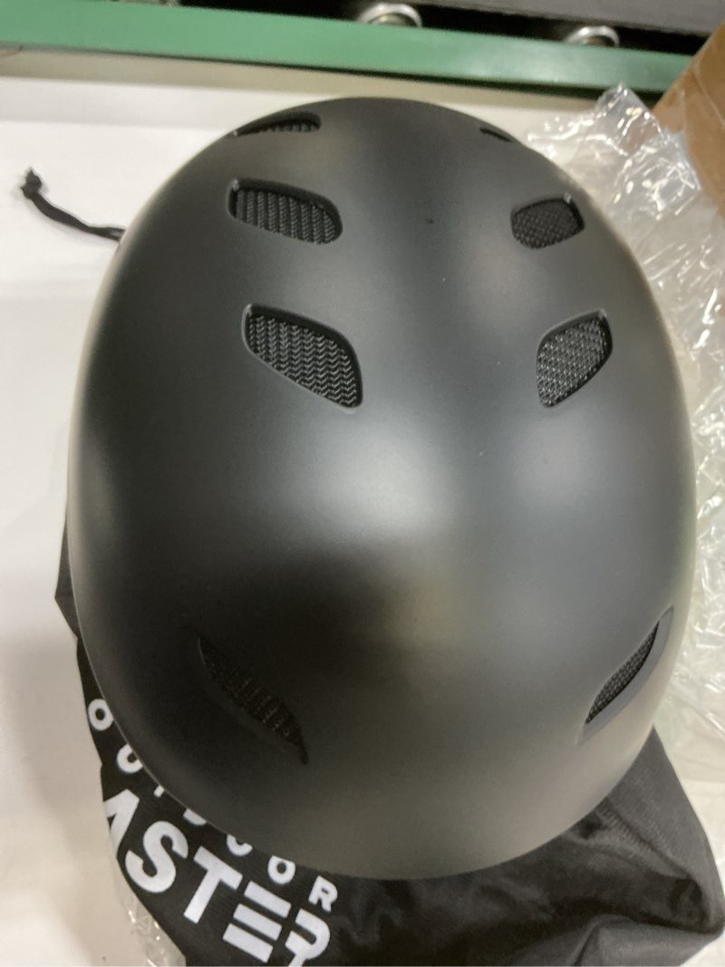 Condition photo showing Good Condition for OutdoorMaster Kelvin Ski Helmet - Snowboard Helmet for Men, Women & Youth