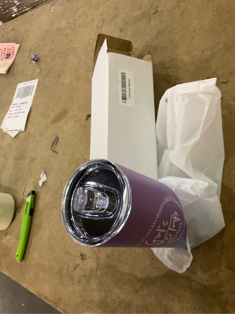 Condition photo showing Good Condition for 20 steel tumbler mug