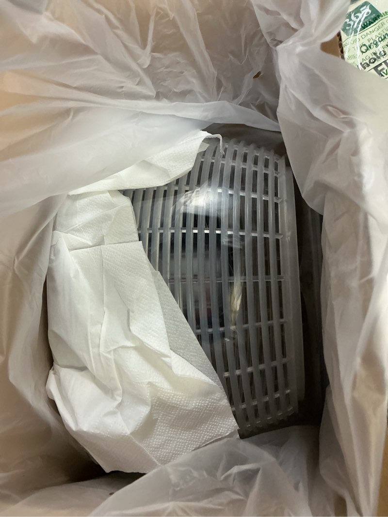 Condition photo showing New/Like New for OXO Good Grips Salad Spinner | Lettuce Spinner | Fruit Washer | Fruit Washing Bowl with Strainer | Vegetable Cleaner | Salad Cleaner | Lettuce Washer | 6.22 Quart Capacity Large - 6.22qt Large - 6.22 qt