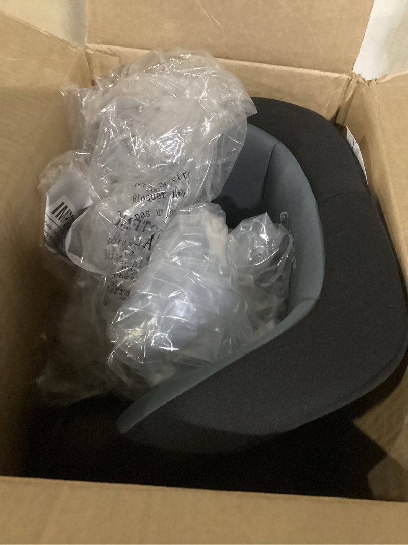 Condition photo showing Good Condition for (similar to)safety 1st black and grey car seat