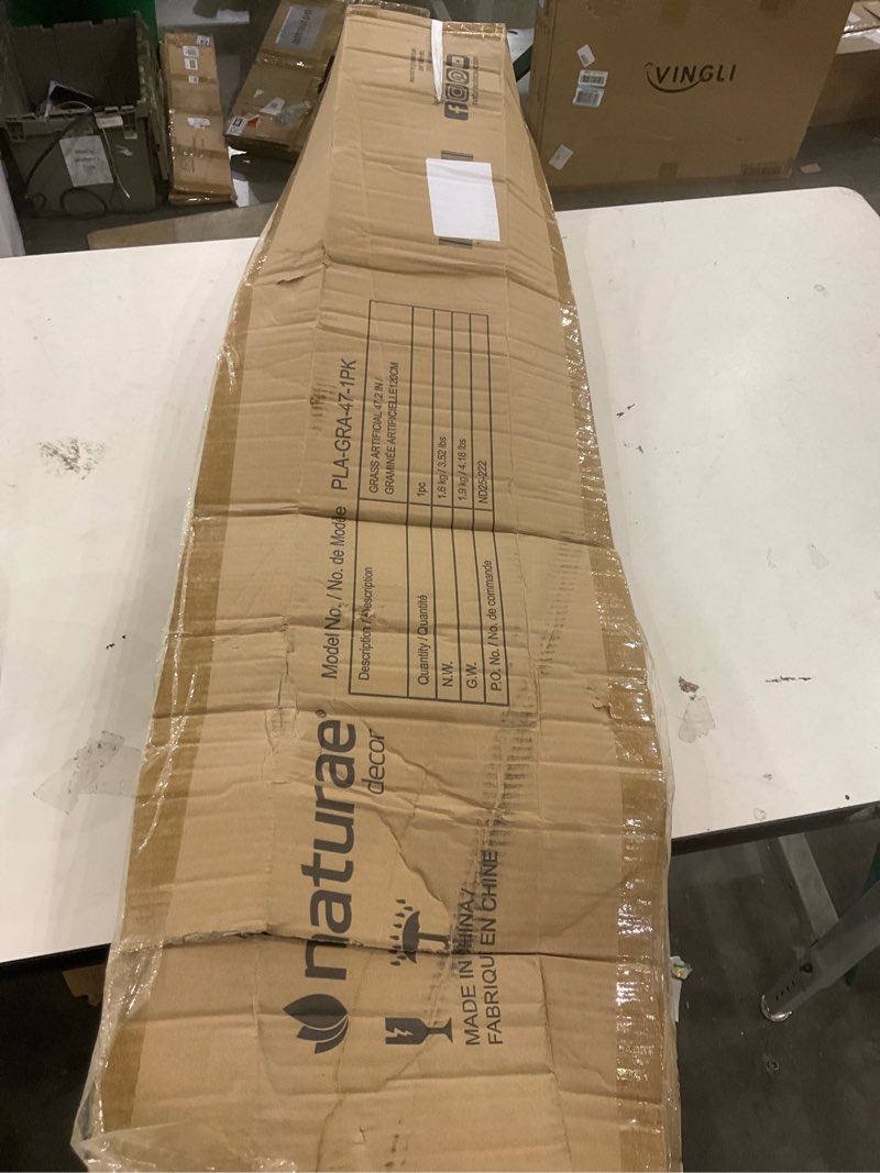 Condition photo showing New/Like New for Grass artificial