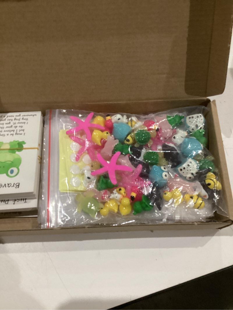 Condition photo showing Good Condition for 50pcs employee appreciation gift bulk back to school gift set inspirational gifts bulk teacher&staff thank you cards appreciation card resin gifts for student teacher halloween office (50pcs)