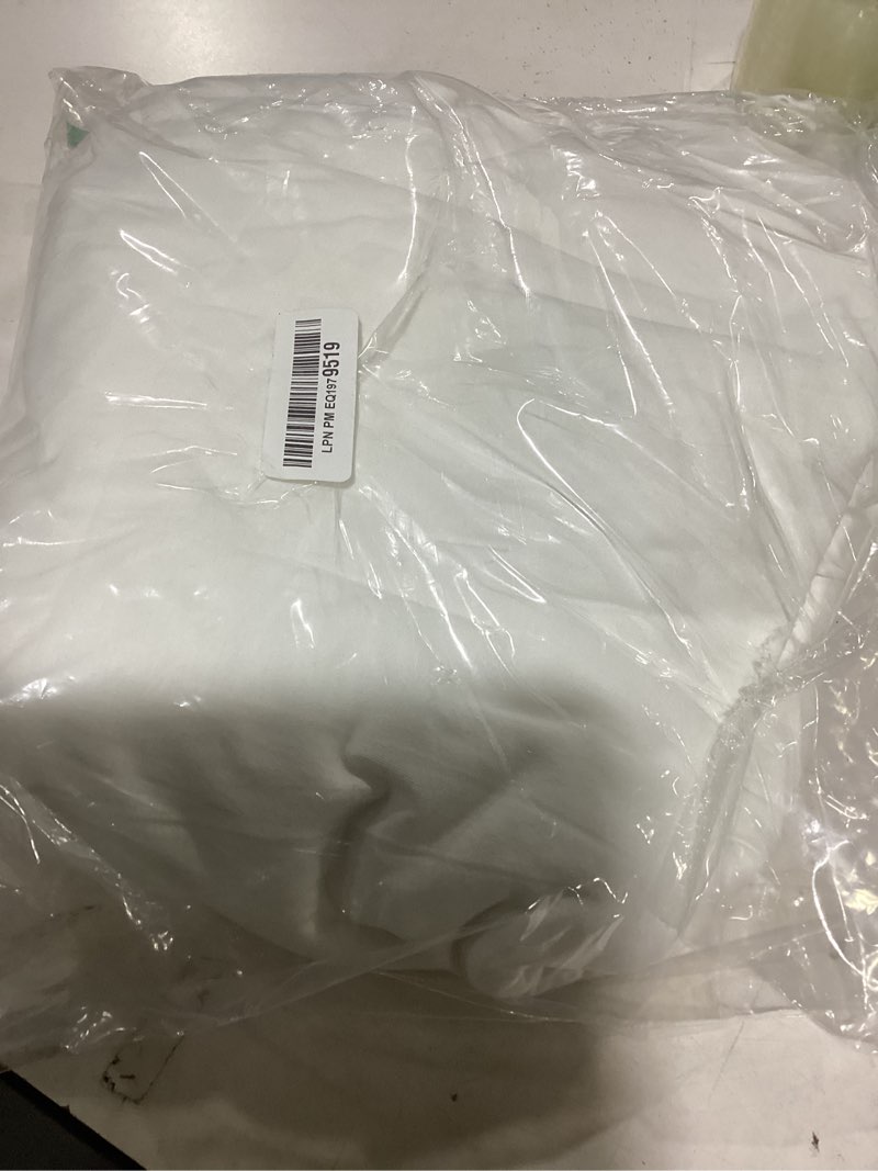 Gildan Men's Crew T-Shirts, Multipack, Style G1100, White (6-Pack), X-Large