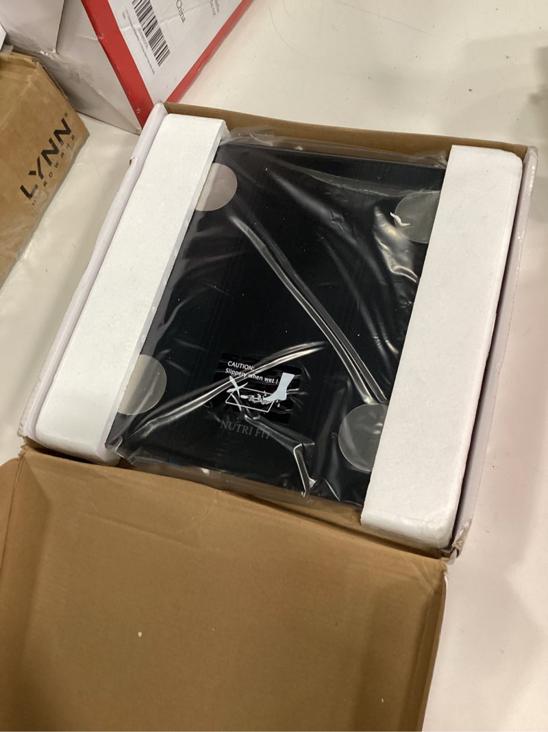 Condition photo showing Good Condition for nutri fit bathroom scale smart digital bluetooth scales for body weight
