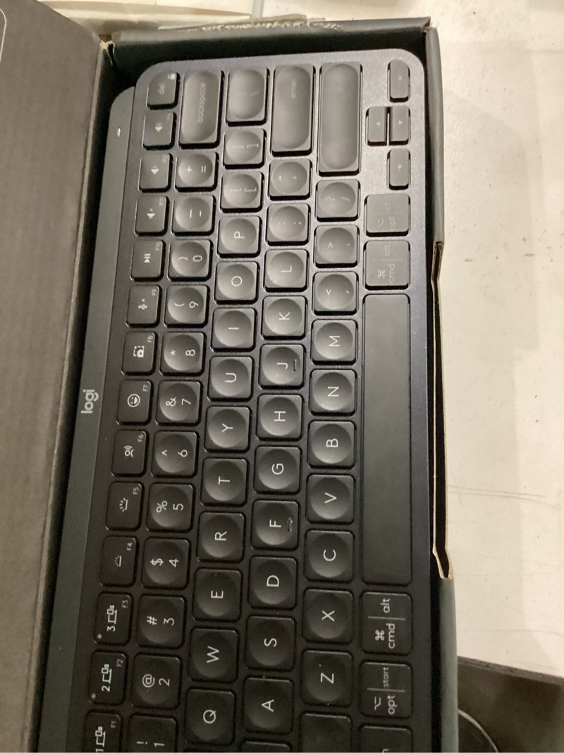 Condition photo showing Good Condition for logitech mx keys mini wireless bluetooth keyboard in black