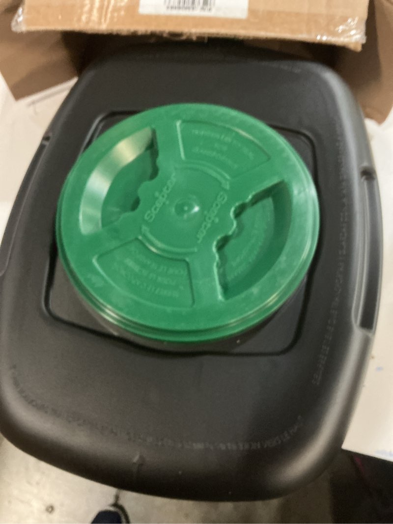 Condition photo showing New/Like New for Scepter AM06984 12 Quart Oil Drain Pan with Lid, Filter Drain Screen, and Pour Spout for Automotive Fluids Including Engine Oil, Anti-Freeze, Transmission Fluid and More, 13" x 17-1/4" x 6" 12 Quart 1