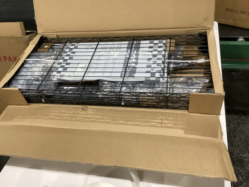 https://lotting-media.assets.bidfta.com/lotting_b3daa3c7-f122-4fbb-9ebd-2d42a1f9c94b
